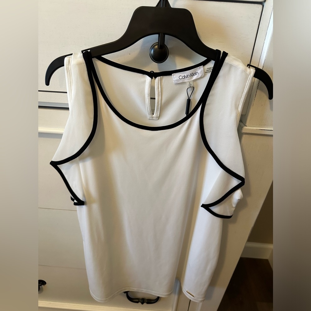 Calvin Klein knit top with chiffon ruffle and contrast piping